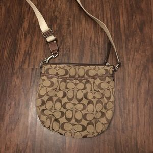 Coach Crossbody in Signature Canvas